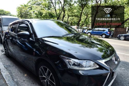 LEXUS CT200H 凌志